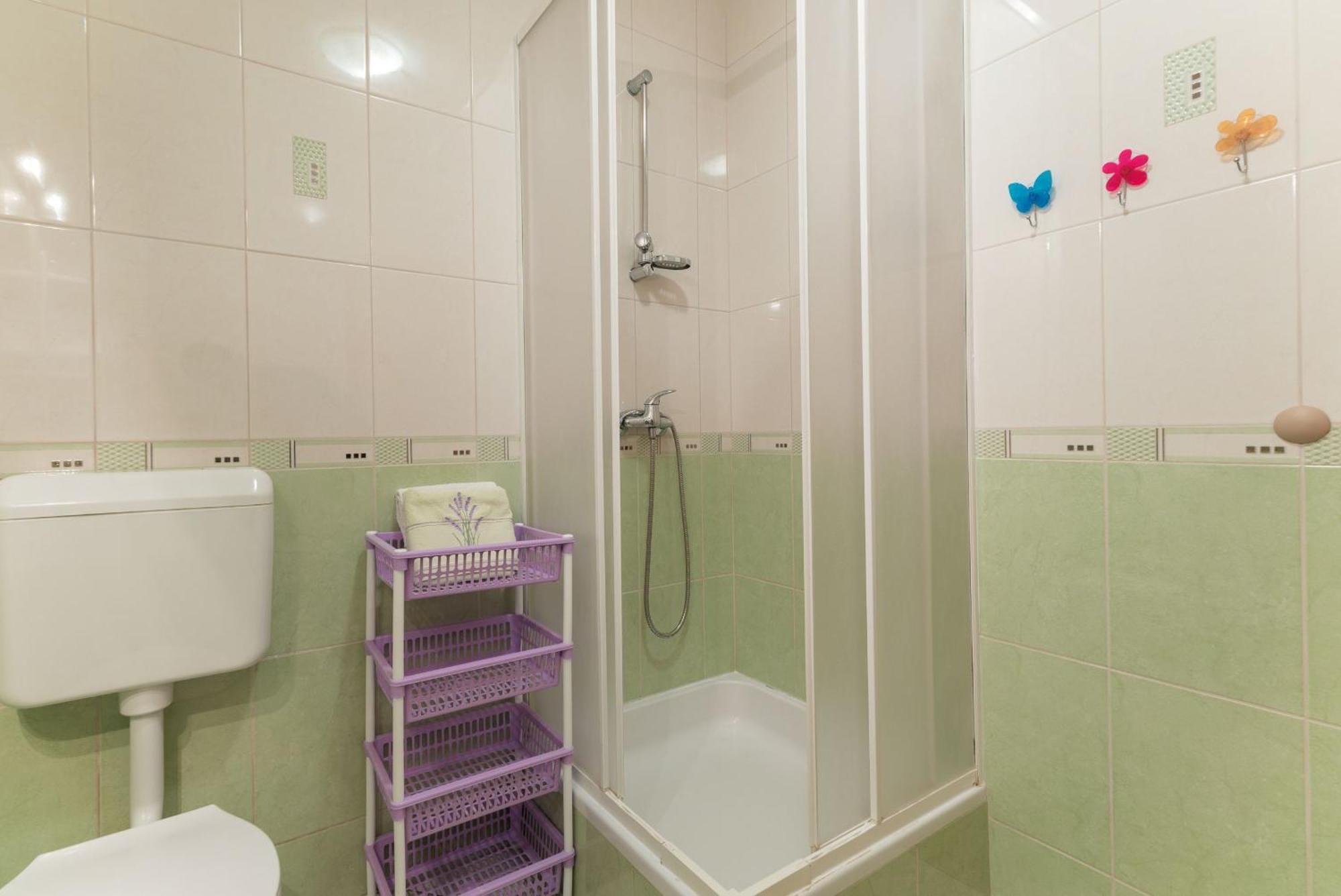 Apartments Ivanka Okrug Gornji Room photo