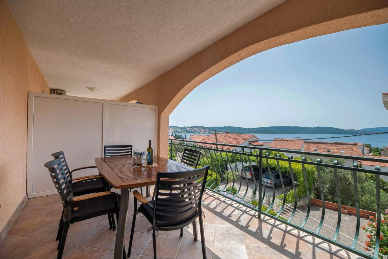 Apartments Ivanka Okrug Gornji Exterior photo