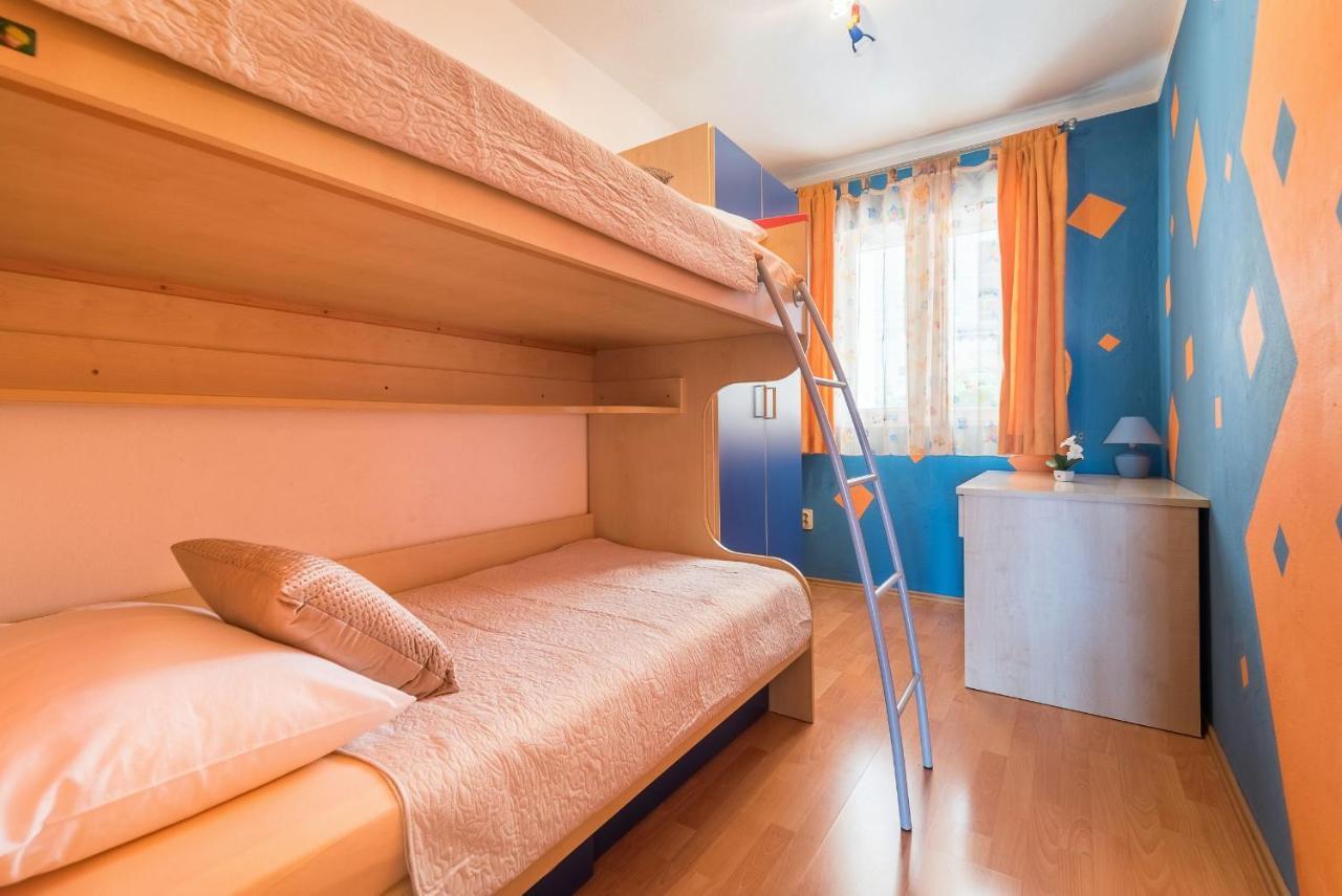 Apartments Ivanka Okrug Gornji Exterior photo
