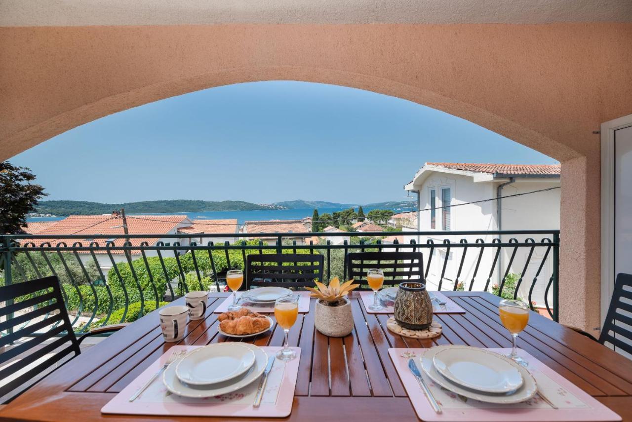 Apartments Ivanka Okrug Gornji Exterior photo