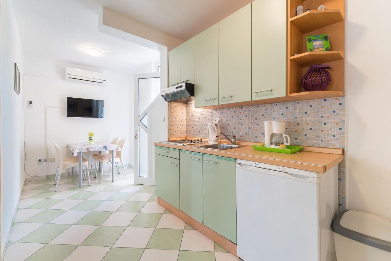 Apartments Ivanka Okrug Gornji Exterior photo